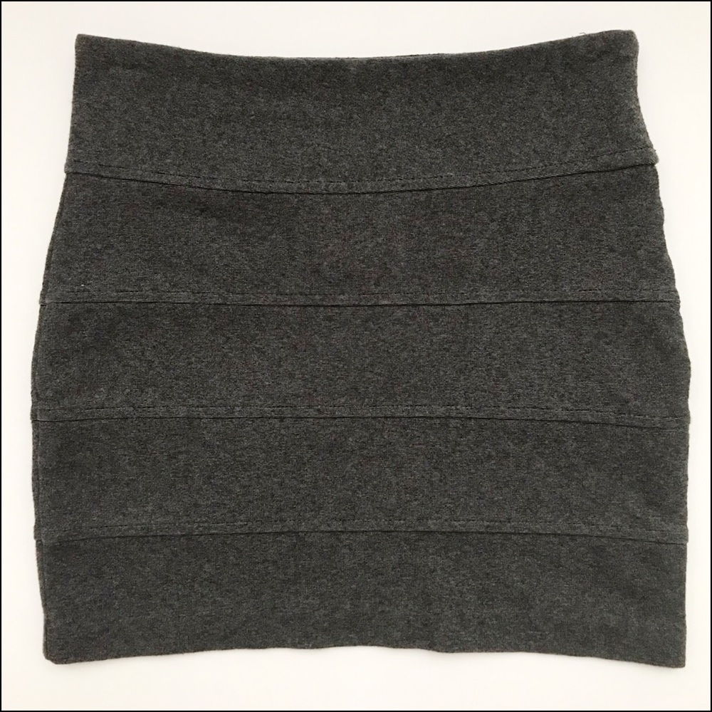 ‼️3 for $15‼️ Dark Gray Skirt